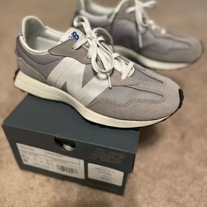Gently Used New Balance 327